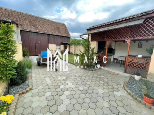 Logo MAAC IMOBILIARE logo