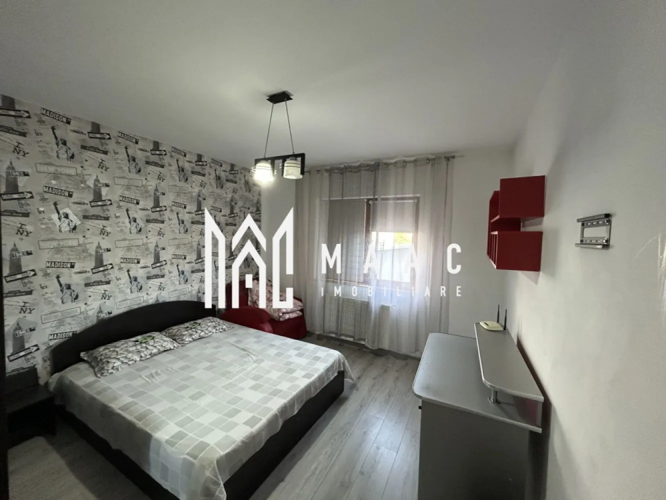 Apartament 2 camere I Șelimbăr - Zona Brana I Etaj 1 - MAAC Imobiliare vă propune spre închiriere un apartament cochet cu 2 camere, situat la etajul 1 al unui imobil cu regim redus de înălțime (P+3), construit în anul 2010. 📐 Compartimentare eficientă și confortabilă: 2 dormitoare luminoase și spațioase Bucătărie separată, complet utilată Baie cu finisaje moderne Hol generos și balcon cu acces facil ⚙️ Dotări și beneficii: Se închiriază complet mobilat și utilat, gata pentru locuire imediată Loc de parcare inclus – un avantaj important într-o zonă apreciată Apartament luminos, bine întreținut, situat într-o comunitate liniștită și sigură Nu se acceptă animale de companie 📍 Poziționarea excelentă oferă acces rapid către punctele principale de interes ale orașului, magazine, mijloace de transport și zone comerciale. 📞 Pentru mai multe detalii și vizionări, precizati telefonic ca ati vazut anuntul cu ID: CP2568839 }}