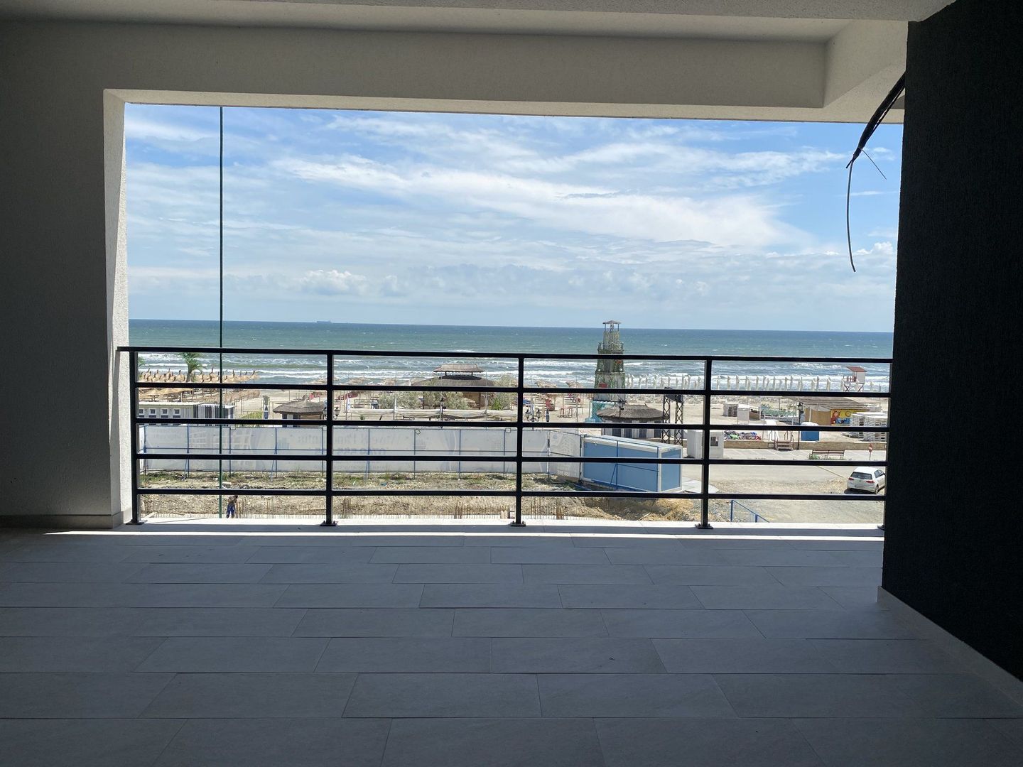 Ag. Eu. vinde Ap. 2 Cam 63 mp Et. 1 Constanta-Mamaia Nord