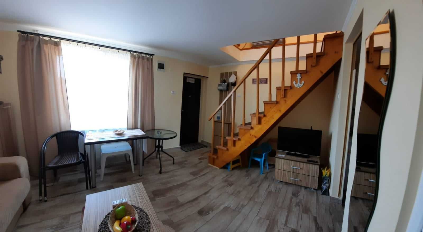 Vand doua apartamente in Mamaia-Nord