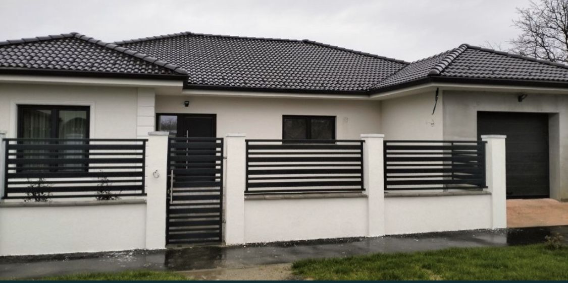Casa de vanzare Lazuri