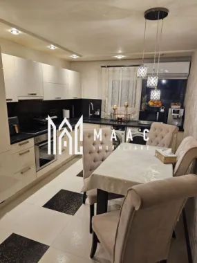 Logo MAAC IMOBILIARE logo