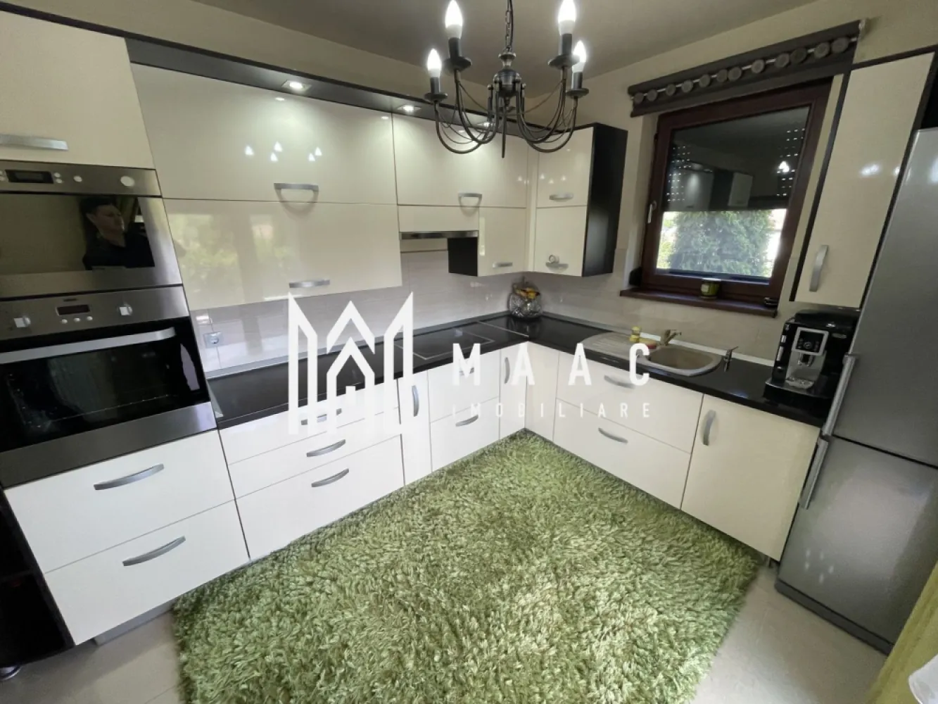 Casă complet mobilată cu teren 407 mp I garaj și foișor I Șura Mare