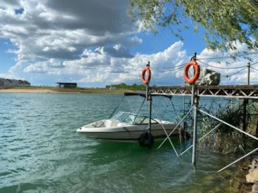 BRASADAS vinde casa cu iesire la lac