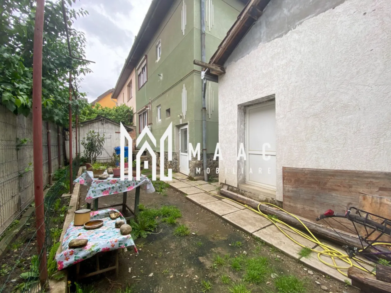 Casa tip Duplex 3 camere | Curte proprie | Piata Cibin