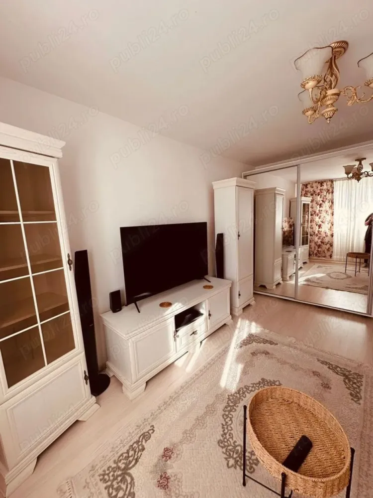 Inchiriere apartament decomandat 2 camere - Salutare! Inchiriez apartament de 2 camere, decomandat in Bucuresti, sector 6 Piata Veteranilor, statia de metrou Lujerului.

Se ofera spre inchiriere un apartament de doua camere, decomandat, situat in Aleea Zorelelor, sector 6, Bucuresti, la etajul 8 10, intr-un bloc linistit si curat.

Dotari si beneficii:

* Mobilat si utilat complet;
* Aer conditionat, 3 televizoare smart, sistem home cinema;
* Acces facil la mijloace de transport in comun (STB si metrou in imediata apropiere);
* Zona linistita, ideal pentru cuplu sau persoana singura.

NU SE ACCEPTA ANIMALE DE COMPANIE.

Pret fix 550 euro luna + garantie.
Rog seriozitate, multumesc!