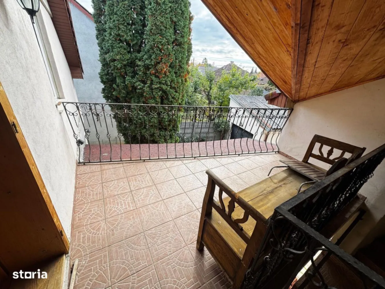 BRASADAS vinde casa în zona Titulescu.