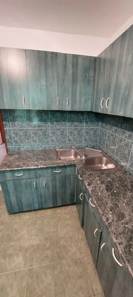 BRASADAS vinde ap cu o camera 38mp etaj 2/3 Ostrovului Lux. - Agenția imobiliara BRASADAS vinde apartament cu o camera LUX in zona Micro 17 Str Ostrovului et 2/3 are 38m bucatarie mobilata si echipata ,centrala termica ,camera spatiosa balcon la bucatarie, termopan.
www.brasadas.com.