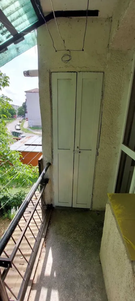 BRASADAS vinde ap cu o camera 38mp etaj 2/3 Ostrovului Lux. - Agenția imobiliara BRASADAS vinde apartament cu o camera LUX in zona Micro 17 Str Ostrovului et 2/3 are 38m bucatarie mobilata si echipata ,centrala termica ,camera spatiosa balcon la bucatarie, termopan.
www.brasadas.com.