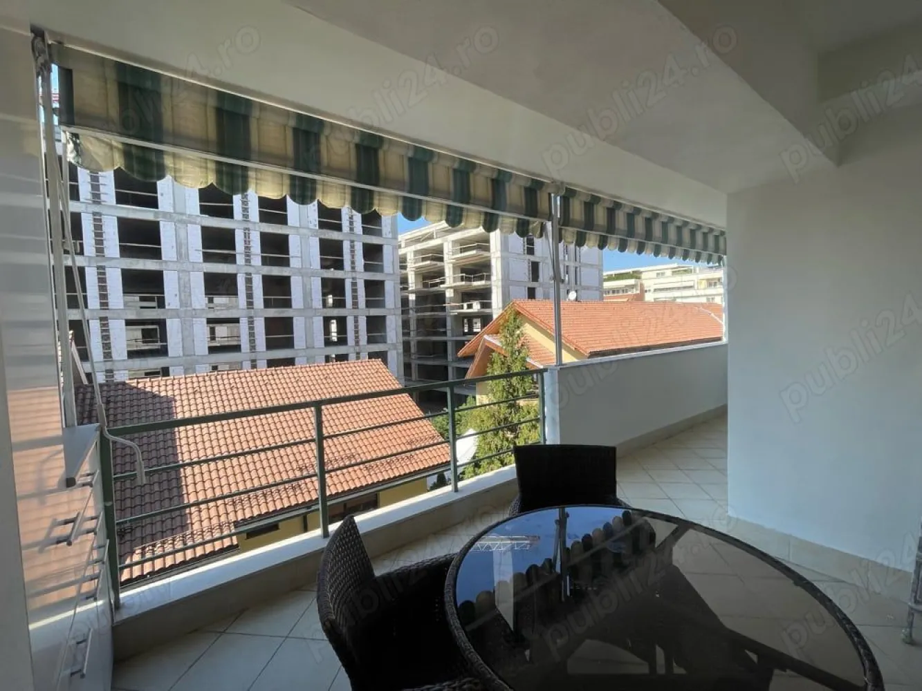 BRASADAS închiriază ap 2 camere Herastrau. - Agenția imobiliara BRASADAS închiriază apartament decomandat cu doua camere, la etajul 2/5, mobilat.