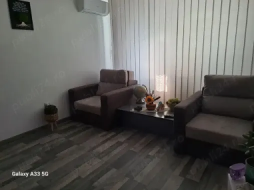 BRASADAS vinde ap 3 cam etaj 4/4 Soarelui.