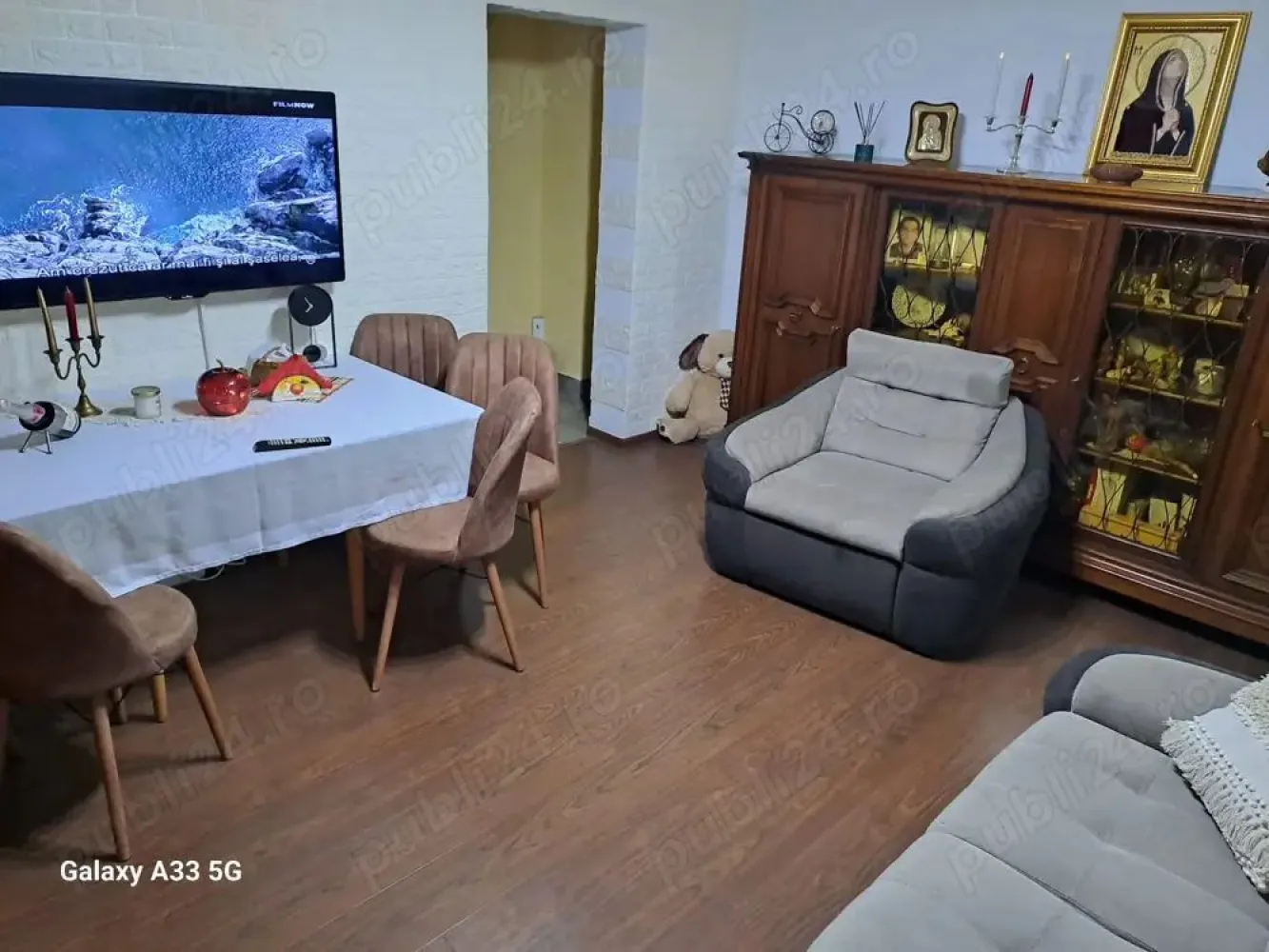 BRASADAS vinde ap 3 cam etaj 4/4 Soarelui.