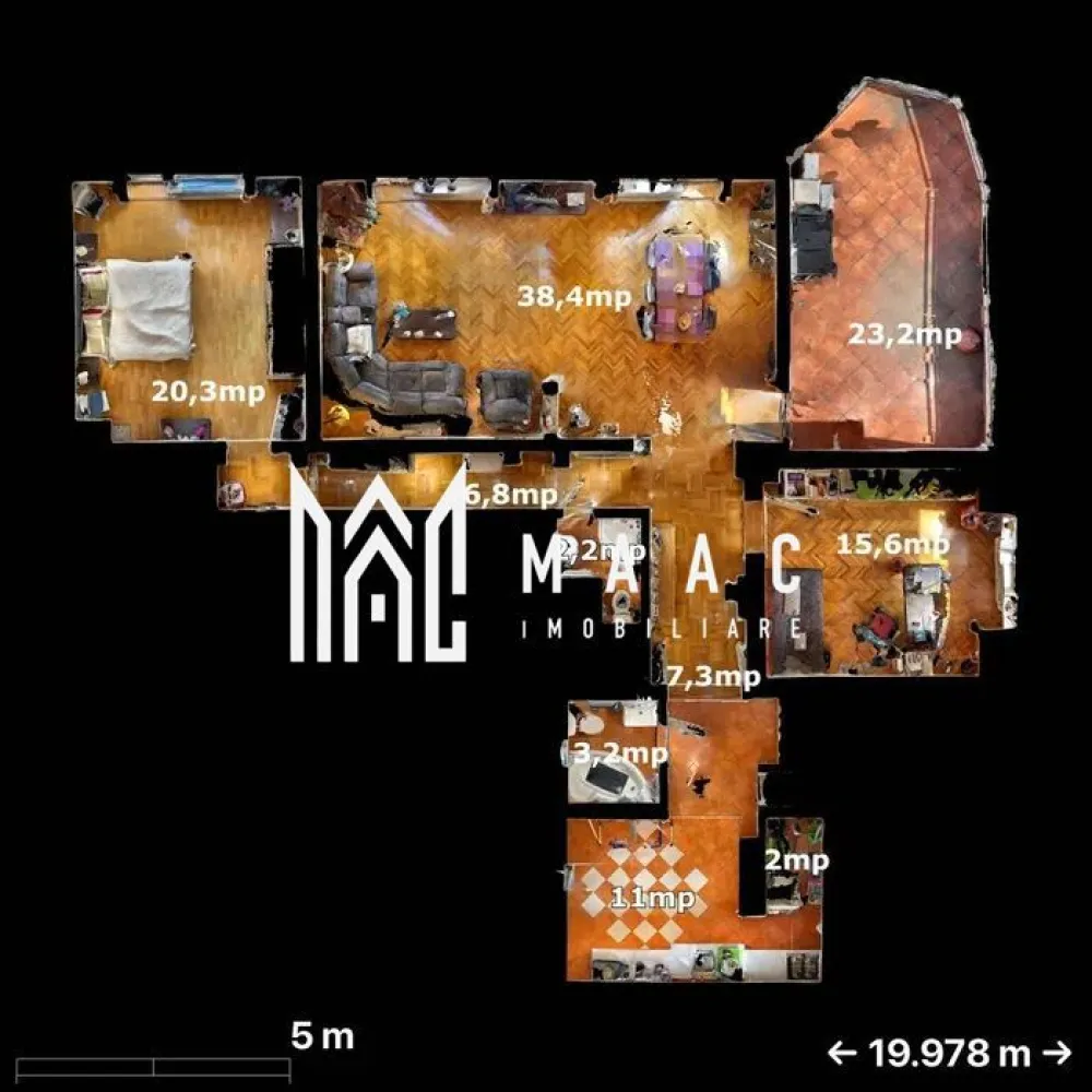 Apartament 3 camere | Etaj 2 | Terasa | 132MP | Trei Stejari - MAAC Imobiliare va prezinta un apartament tip Penthouse cu 3 camere decomandat situat in zona Trei Stejari. Caracteristici generale: Suprafață utilă: 132 mp | Terasă: 23,2 mp | Curte proprie | Acces auto | Pivniță inclusă Apartament tip penthouse, amplasat la ultimul nivel al unei case individuale, cu intrare separată și curte proprie. Clădire construită în anul 1950, păstrează elemente ale arhitecturii clasice: ziduri solide, compartimentări generoase, proporții echilibrate. Acoperișul a beneficiat de lucrări de întreținere și împrospătare în urmă cu 2-3 ani. Suprafață totală a terenului de 249,60 mp, din care 69,37 mp aferenți construcției, restul fiind curte și spațiu exterior utilizabil. Compartimentare interioară (132 mp utili): Living de 38,4 mp, luminos pe tot parcursul zilei datorită orientării sudice, cu două balcoane și vedere panoramică spre Munții Făgăraș. Dormitor principal de 20,3 mp cu balcon propriu Cameră secundară de 15,6 mp, potrivită atât ca dormitor suplimentar, cât și ca birou. Două băi funcționale Terasă largă de 23,2 Dotări și finisaje: Ferestre cu tâmplărie PVC și geam termopan Centrală termică proprie Finisaje clasice, bine întreținute, ce reflectă caracterul autentic al imobilului. Alte beneficii: Acces auto facil și loc de parcare în curtea proprietății. Pivniță inclusă în proprietate Curte comună (dar cu utilizare clar definită) ce oferă intimitate, spațiu verde și potențial pentru grădină. Pentru mai multe detalii precizati telefonic ca ati vazut anuntul cu ID: CP2536613 }}