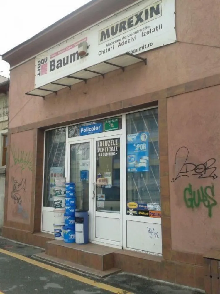 Vand casa cu teren sos.Viilor,parc Carol,Filaret - Vand casa cu teren și spațiu comercial stradal pe sos.Viilor, construcție cărămidă cu placa beton, 90mp,stil vagon, deschidere 10,6ml.toate utilitățile, teren 325mp.parc Carol la 3min. necesita renovare