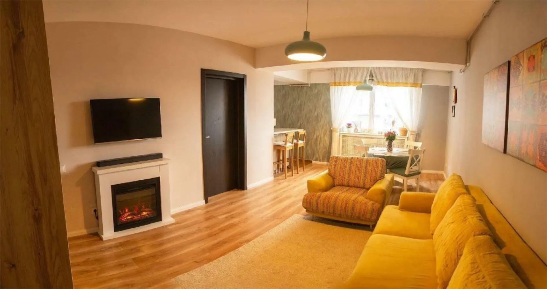 Apartament 3 camere 13 Septembrie SEBASTIAN - Apartament 3 camere cu suprafata utila de 79.92mp.
Bloc regim de înălţime S+P+9E, dat în folosinţă in 2015.
Nu se percepe TVA.

Este amplasat in imediata apropiere a parcului SEBASTIAN, langa Kaufland şi Centru comercial Vulcan Value Center (Carrefour Vulcan, KFC, McDonald's, Starbucks, H&M, etc) in spatele blocului.
Foarte aproape de Prosper Plaza, la 3 min de mers pe jos.
Acces facil -la puncte de interes si facilităţi esentiale.
Localizare excelenta la doar 10 minute de centrul Bucureştiului.
Finisaje superioare.
Bloc monitorizat video, 2 lifturi.
Centrala de apartament proprie ,Certificat energetic A.
Spatiu depozitare comun boxa subsol.
Gradinite si scoli in imediata apropiere.
Apartamentul se vinde semimobilat:
 - dressing ultraincapator pe hol si pantofar
-bucatarie mobilata si utilata cu masina de spalat vase, plita si cuptor electric, hota, frigider incorporat
-baie mobilata si utilata
-masca calorifer 
-biblioteca si masa dining + scaune
-camera de copii complet mobilata si utilata
Apartamentul este foarte calduros iarna ,consum mic de energie ,foarte econom
Hol mare la intrare, baie pe hol.