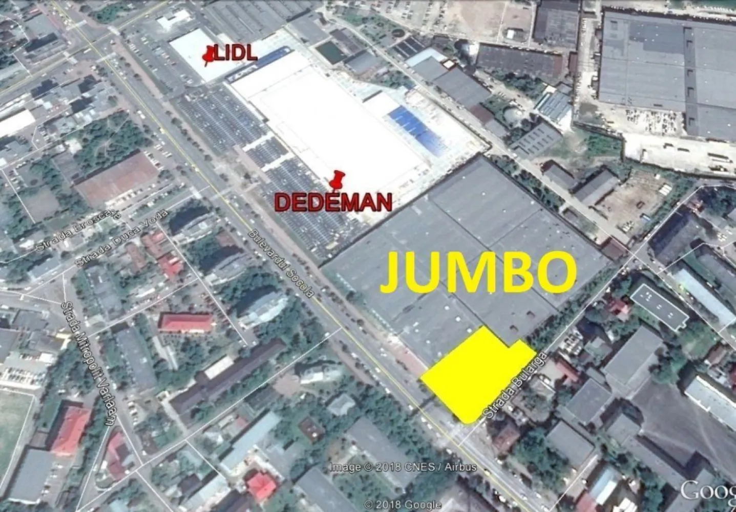 De vanzare HALE 1.368mp teren 3.062mp Jumbo, Dedeman, Lidl, termen plata 3ani - De vanzare HALE 1.368mp, teren 3.062mp bd. Socola langa Jumbo, Dedeman, Lidl, colt intersectie

- termen de plata 3 ani;
- deschidere de 47m la bd. Socola si 74m la str. Bularga;
- dublu acces auto - catre str. Bularga (existent) si spre bd. Socola (exista proiect in curs de amenajare);
- colt de intersectie semaforizata, vizibilitate foarte buna, deschidere foarte mare catre traficul auto dinspre Bucium (perpendicular);
- halele pot fi compartimentate pe inaltime (parter + etaj);
- conductele de termoficare au fost mutate in strada Bularga.

indicatori conform PUG nou: 
- CUT 4
- POT 60%
- nu se limiteaza inaltimea maxima
- UTR D - Activitati comerciale, servicii, locuinte colective