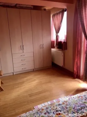 Casa de Vanzare