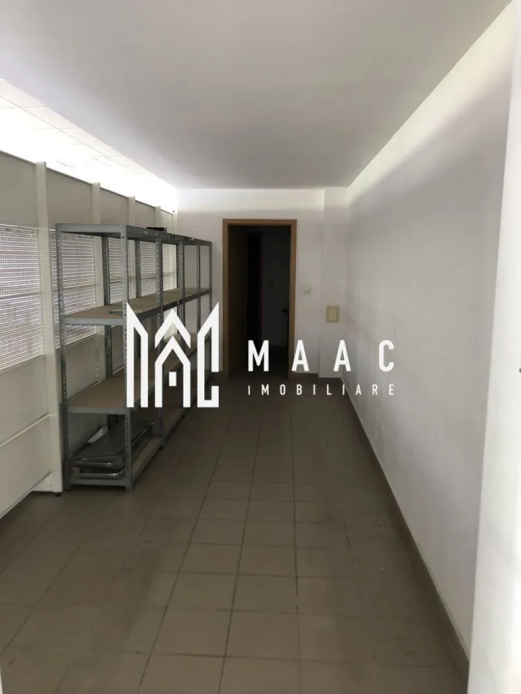 Spatiu comercial | VAD | Vitrina | Expunere | M. Viteazu - MAAC Imobiliare ca ofera spre inchiriere spațiu comercial in zona Mihai Viteazu - zona cu vad pietonal ,lângă se afla un minimarket -parcare mare -spațiul beneficiază de baie și birou -suprafața 126 mp -Închiriere pe termen lung ( minim 1 an) Pentru mai multe detalii specificatii telefonic ca ati vazut anuntul cu ID: CP2534756 }}