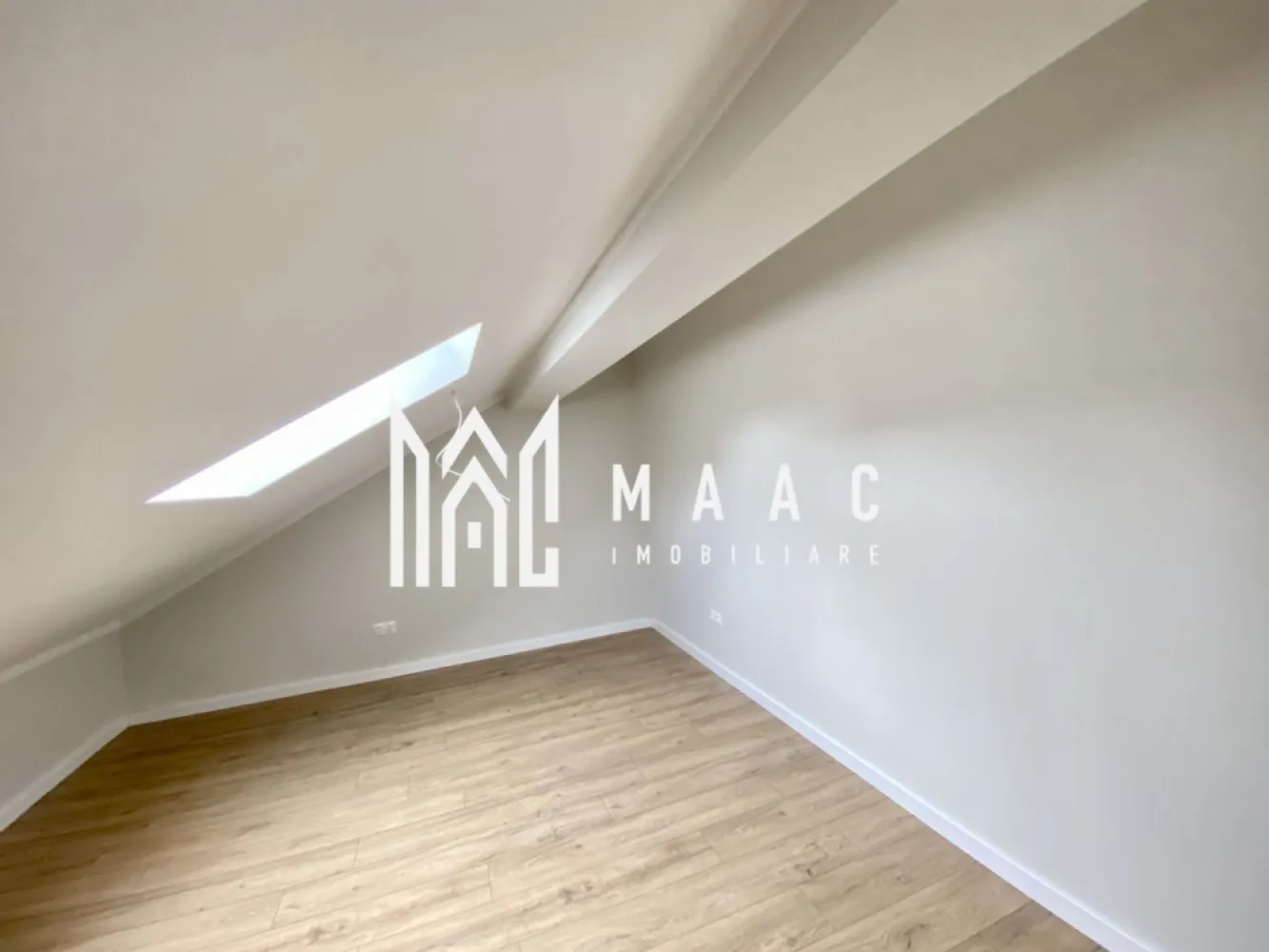 Penthouse I 4 Camere I INTABULAT I 0% Comision