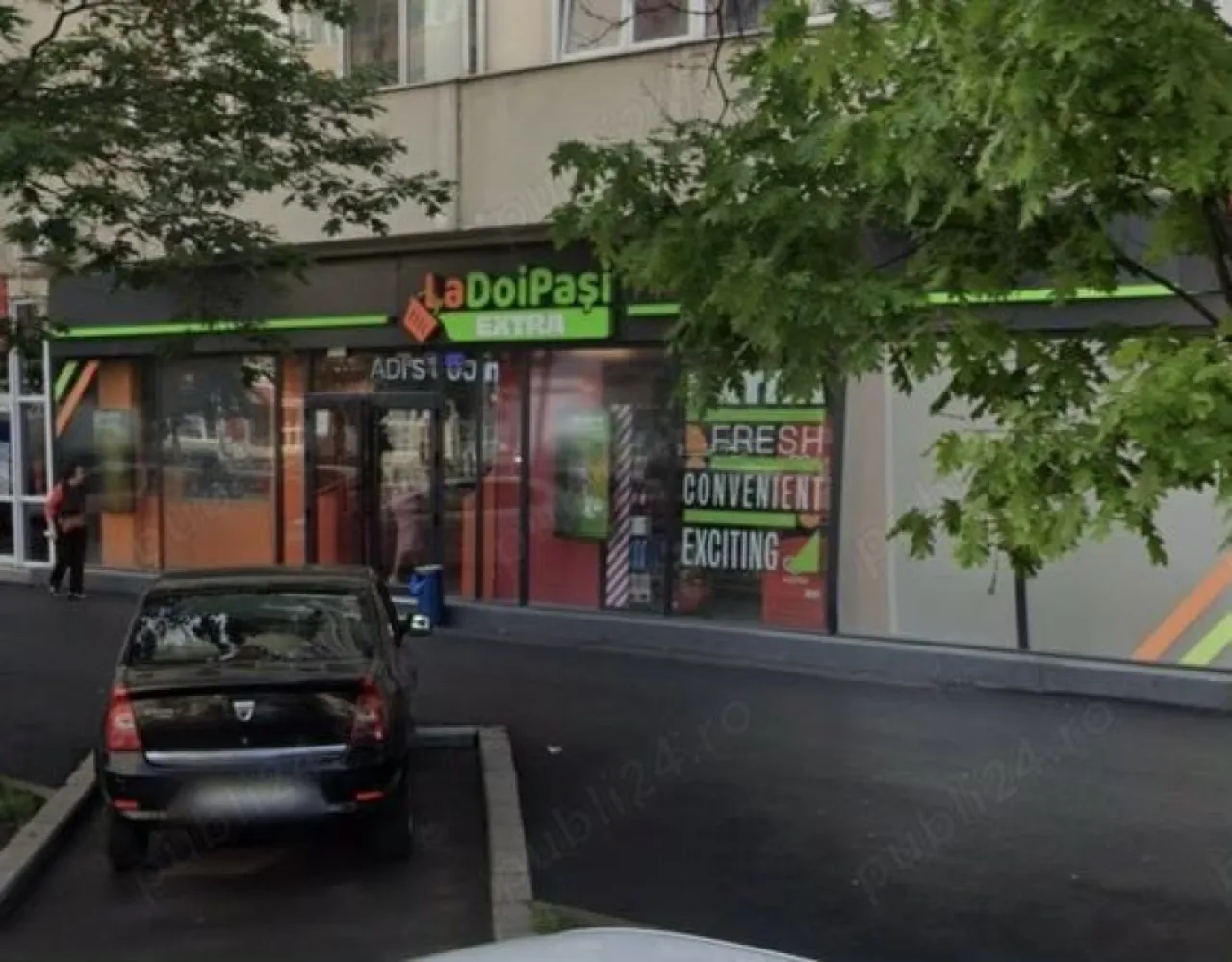 Spatiu comercial de vanzare Calea Mosilor - Spatiu comercial stradal , situat in Calea Mosilor 292 , Bucuresti 
Spatiul este pe Persoana Fizica
In poze regasiti si schita spatiului 
Spatiu se vinde cu chirias
Pentru mai multe detalii sunati la nr din anunt