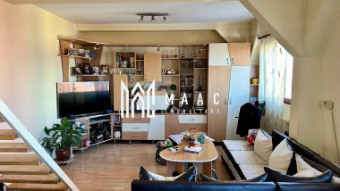 Logo MAAC IMOBILIARE logo