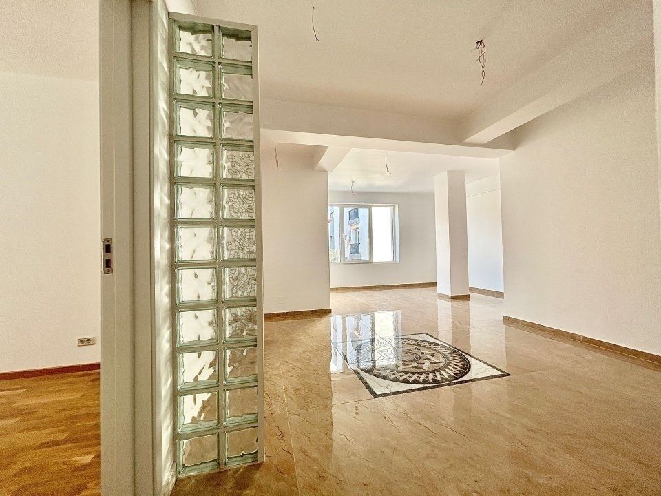 Direct Dezvoltator, Comision 0, 4 camere lux, toate actele
