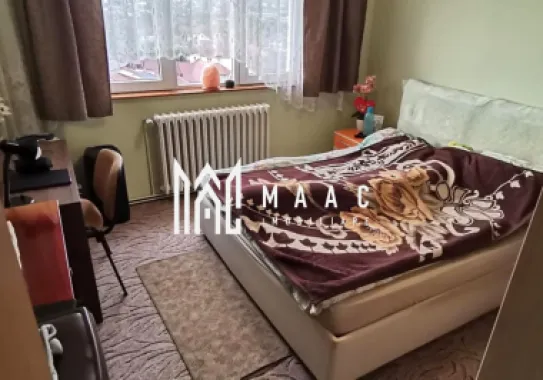 Apartament 3 camere I Decomandat I Zona Vasile Aaron