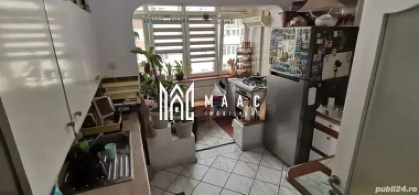 Apartament 3 camere I Decomandat I Zona Vasile Aaron