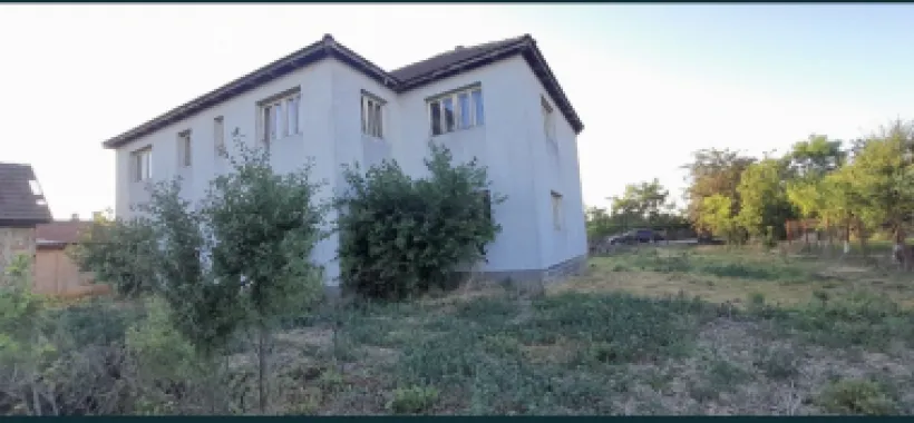 Casa de vanzare