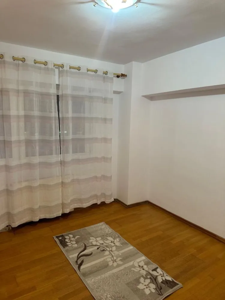 BRASADAS vinde ap cu 4 cam RENOVAT, 106mp, etaj 1 în zona SOARELUI.