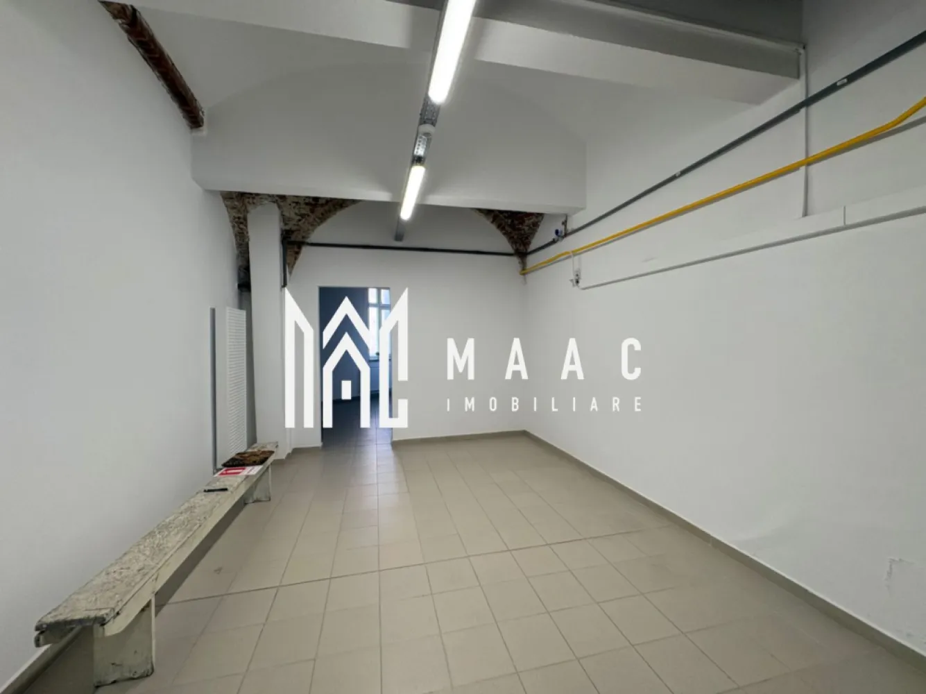 Proprietate ultracentrală cu potențial mixt – 1285 mp, acces dublu