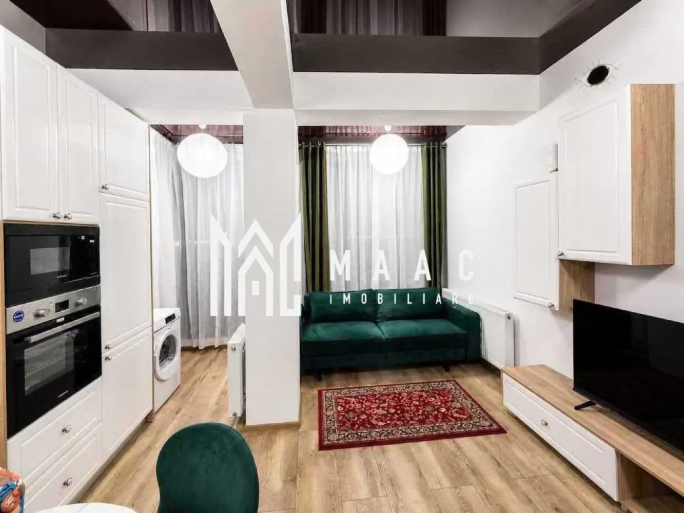 Apartament 3 camere | 70MPU | Loc parcare | Doamna Stanca - MAAC Imobiliare vă propune spre vanzare un apartament modern cu 3 camere, complet mobilat și utilat, situat în Șelimbăr, în zona Dedeman. 
Ideal pentru o familie sau un cuplu care își dorește confort și spațiu generos.

Imobilul a fost construit în anul 2018, iar proprietatea se află la etajul 2 și se remarcă prin compartimentarea decomandată, curățenie și întreținere impecabilă, oferind un ambient plăcut și primitor.

Compartimentare:
living spațios și luminos
2 dormitoare
bucătărie complet utilată
2 băi
hol

Dotări și avantaje:
complet mobilat și utilat
loc de parcare inclus
apartament călduros și bine izolat
suprafață utilă de 70 mp
compartimentare practică și eficientă

Localizare:
zonă liniștită, cu acces facil către punctele de interes din oraș
în apropiere de magazine și centre comerciale

Pentru mai multe detalii sau pentru programarea unei vizionări, vă rugăm să ne contactați specificand ID: CP3065222