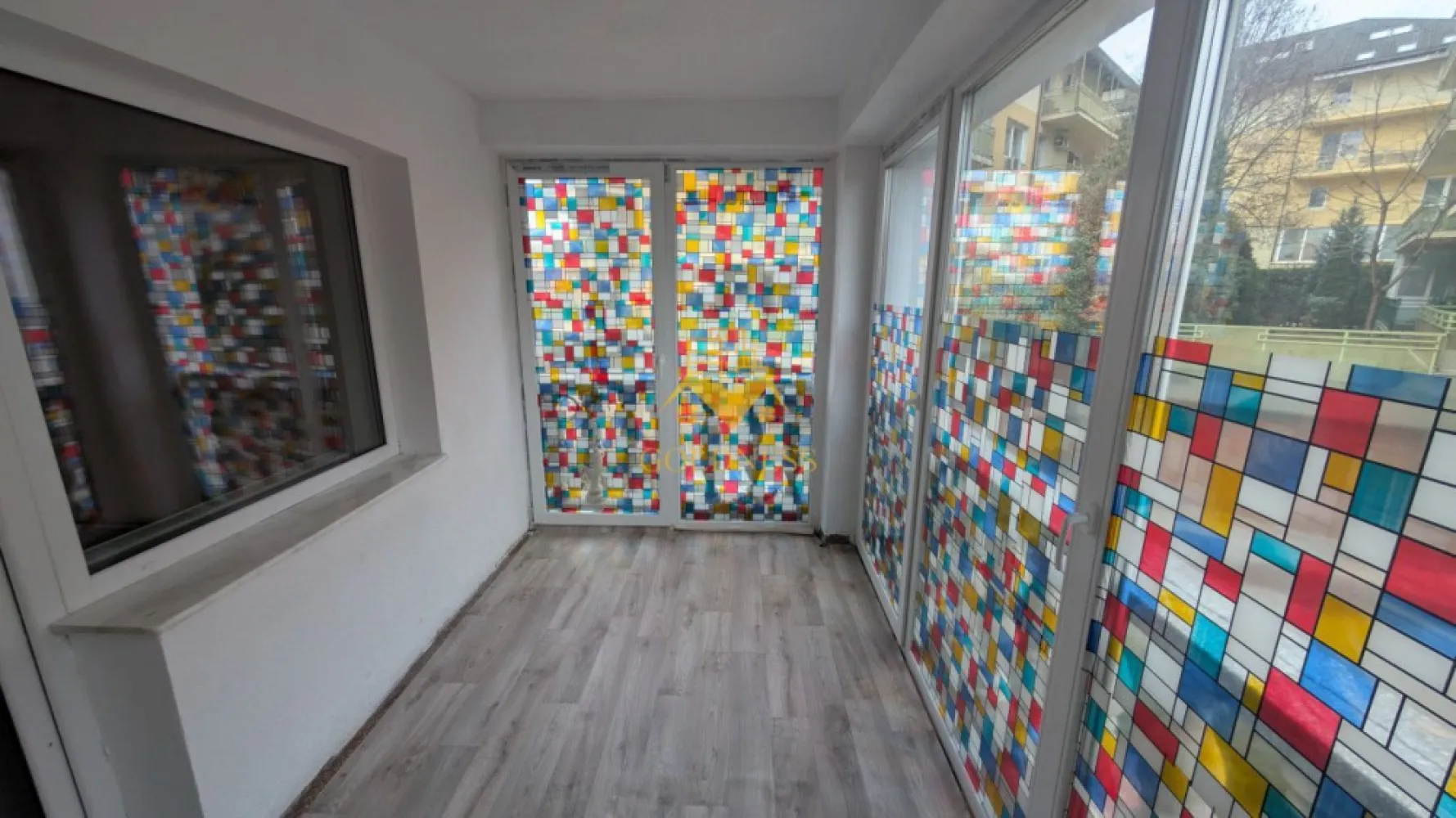 Casa/Spatiu de birou,Andrei Muresanu, 9 Camere,10 Parcari,Curte 2000mp