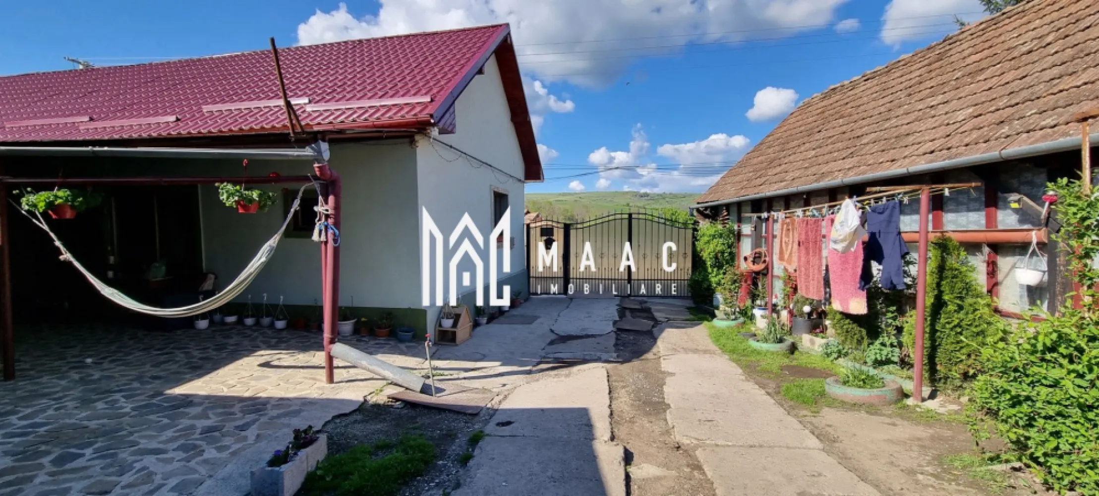 Casă 5 camere I Renovată I 1400 mp I Garaj I Grădină I Hașag