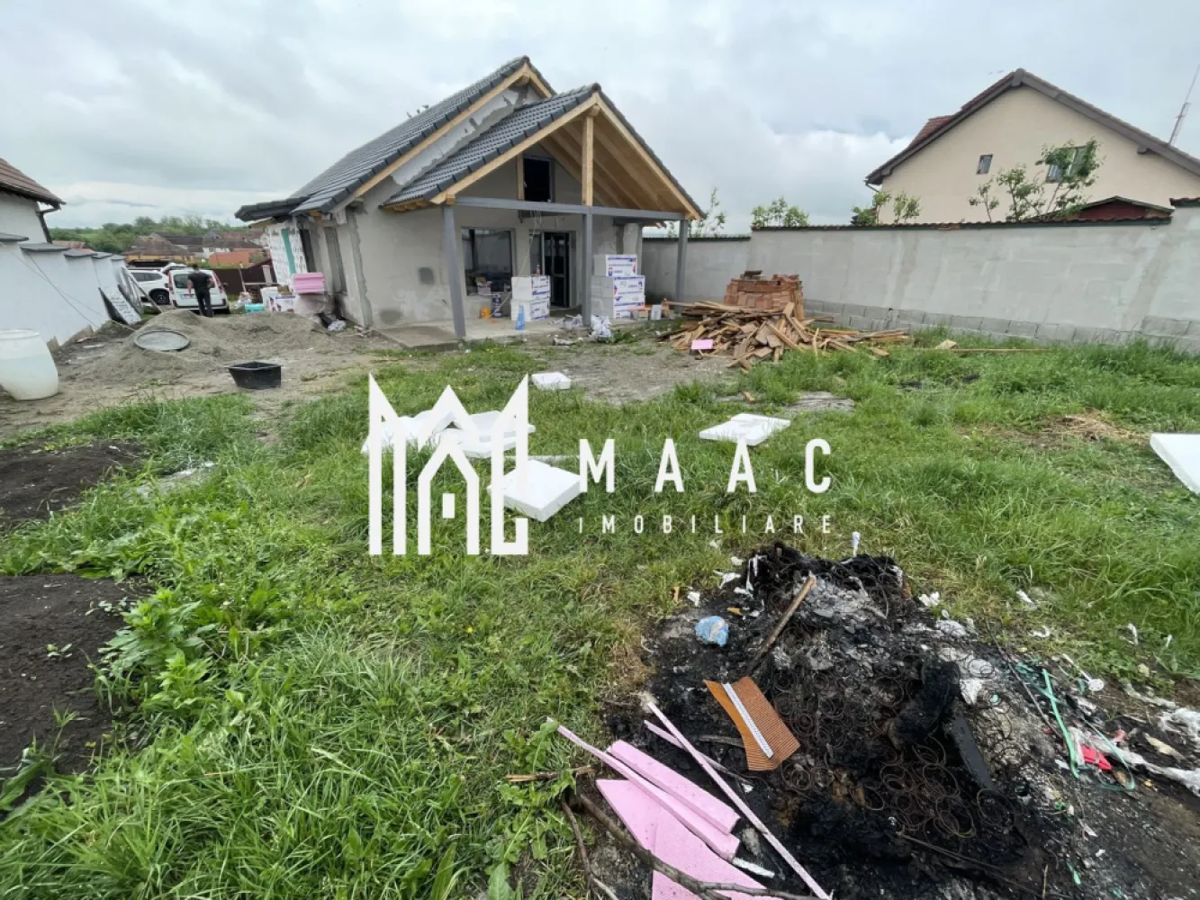 Casă individuala modernă I 4 camere I 500 mp teren I 98 mp utili I Șura Mică