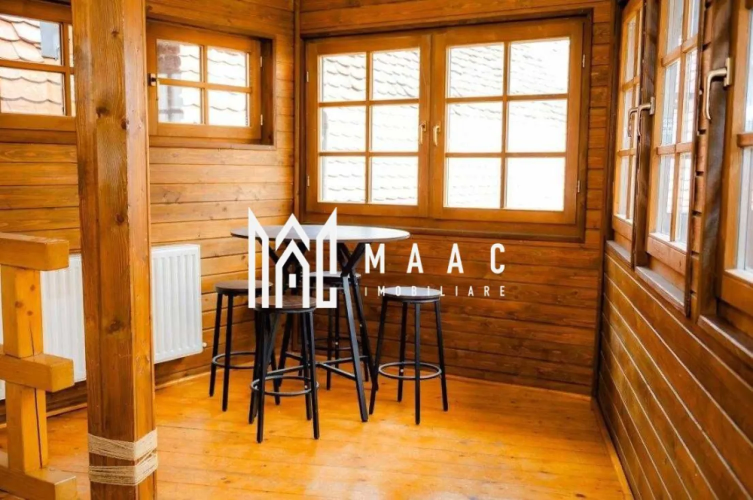 Black Friday | Casa individuala I 4 apartamente I Centrul Istoric - BLACK FRIDAY - Profită de cea mai bună perioadă din an pentru a deveni proprietar! Reducere de 10.000 euro - Pret vechi -580.000 euro Pret promotional - 570.000 euro MAAC imobiliare va propune spre vanzare o proprietate deosebita, cu arhitectura superba, complet renovata în anul 2025, amplasata in Centrul Istoric, singura in curte. Imobilul, cu regim de inaltime S+P+E+M, are o suprafata utila de 335 mp si este format din 4 apartamente, pivniță si curte interioara. Corp I: - nivel subsol-sec XVI-XVII, restaurat - 43 mp -incalzit (poate fi transformat in crama) - parter- apartament din sec. XVII-XVIII (restaurat) compus din living, oficiu, bucătărie, dormitor cu baie - 45 mp - etaj I- garsonieră din sec. XVIII (restaurata) ce cuprinde loc de luat masa, oficiu, bucătărie, dormitor, baie cu duș- 30 mp - pod mansardat pe trei nivele, sec. XIX, arhitectura speciala, cu living, bucătărie, baie și galerie -130 mp Corp II: - apartament cu living, bucătărie, grup sanitar la parter și dormitor cu duș la mansardă- 42 mp. Pentru mai multe detalii specificatii telefonic ca ati vazut anuntul cu ID:CP2515396 }}