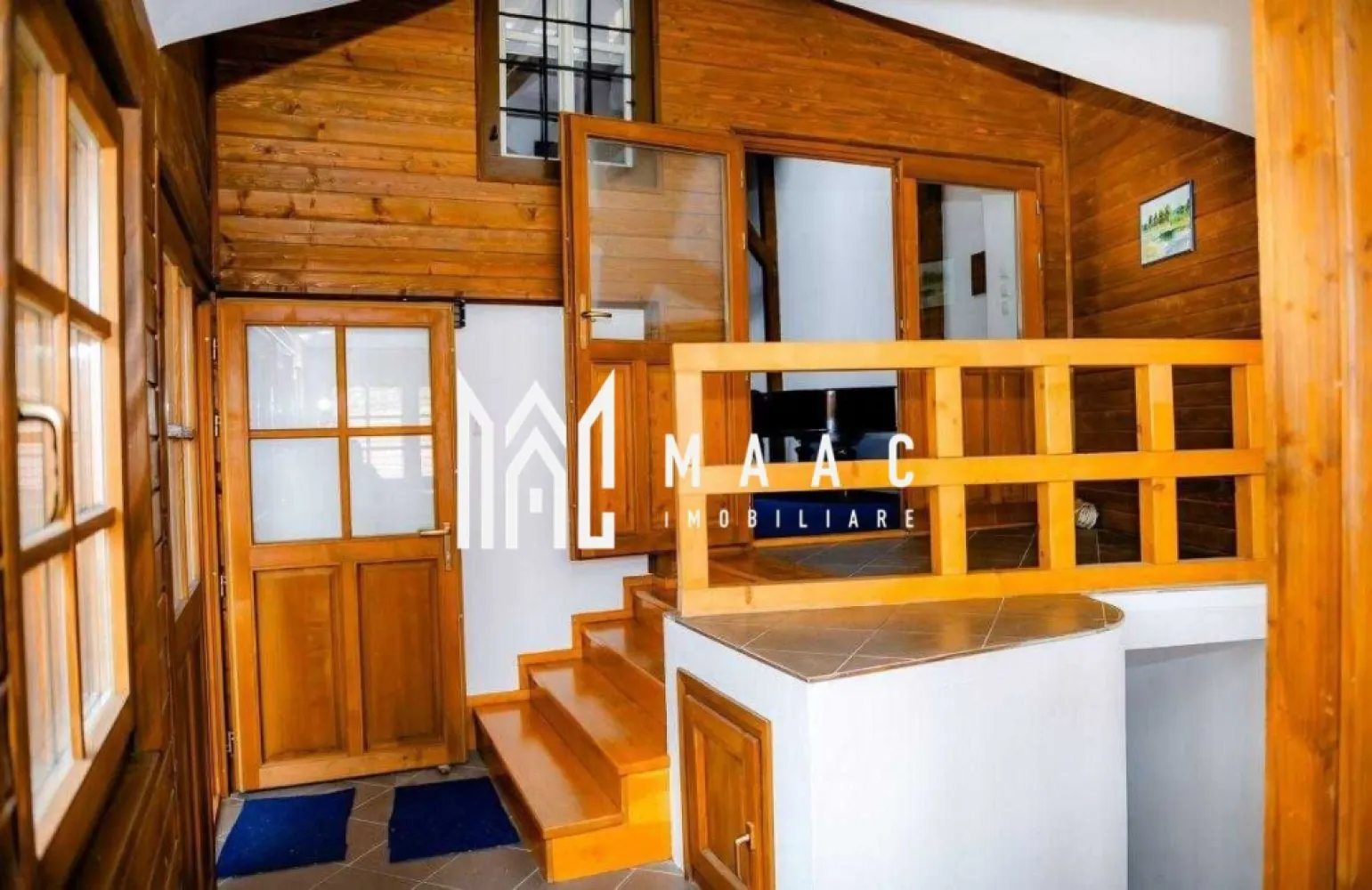 Black Friday | Casa individuala I 4 apartamente I Centrul Istoric - BLACK FRIDAY - Profită de cea mai bună perioadă din an pentru a deveni proprietar! Reducere de 10.000 euro - Pret vechi -580.000 euro Pret promotional - 570.000 euro MAAC imobiliare va propune spre vanzare o proprietate deosebita, cu arhitectura superba, complet renovata în anul 2025, amplasata in Centrul Istoric, singura in curte. Imobilul, cu regim de inaltime S+P+E+M, are o suprafata utila de 335 mp si este format din 4 apartamente, pivniță si curte interioara. Corp I: - nivel subsol-sec XVI-XVII, restaurat - 43 mp -incalzit (poate fi transformat in crama) - parter- apartament din sec. XVII-XVIII (restaurat) compus din living, oficiu, bucătărie, dormitor cu baie - 45 mp - etaj I- garsonieră din sec. XVIII (restaurata) ce cuprinde loc de luat masa, oficiu, bucătărie, dormitor, baie cu duș- 30 mp - pod mansardat pe trei nivele, sec. XIX, arhitectura speciala, cu living, bucătărie, baie și galerie -130 mp Corp II: - apartament cu living, bucătărie, grup sanitar la parter și dormitor cu duș la mansardă- 42 mp. Pentru mai multe detalii specificatii telefonic ca ati vazut anuntul cu ID:CP2515396 }}