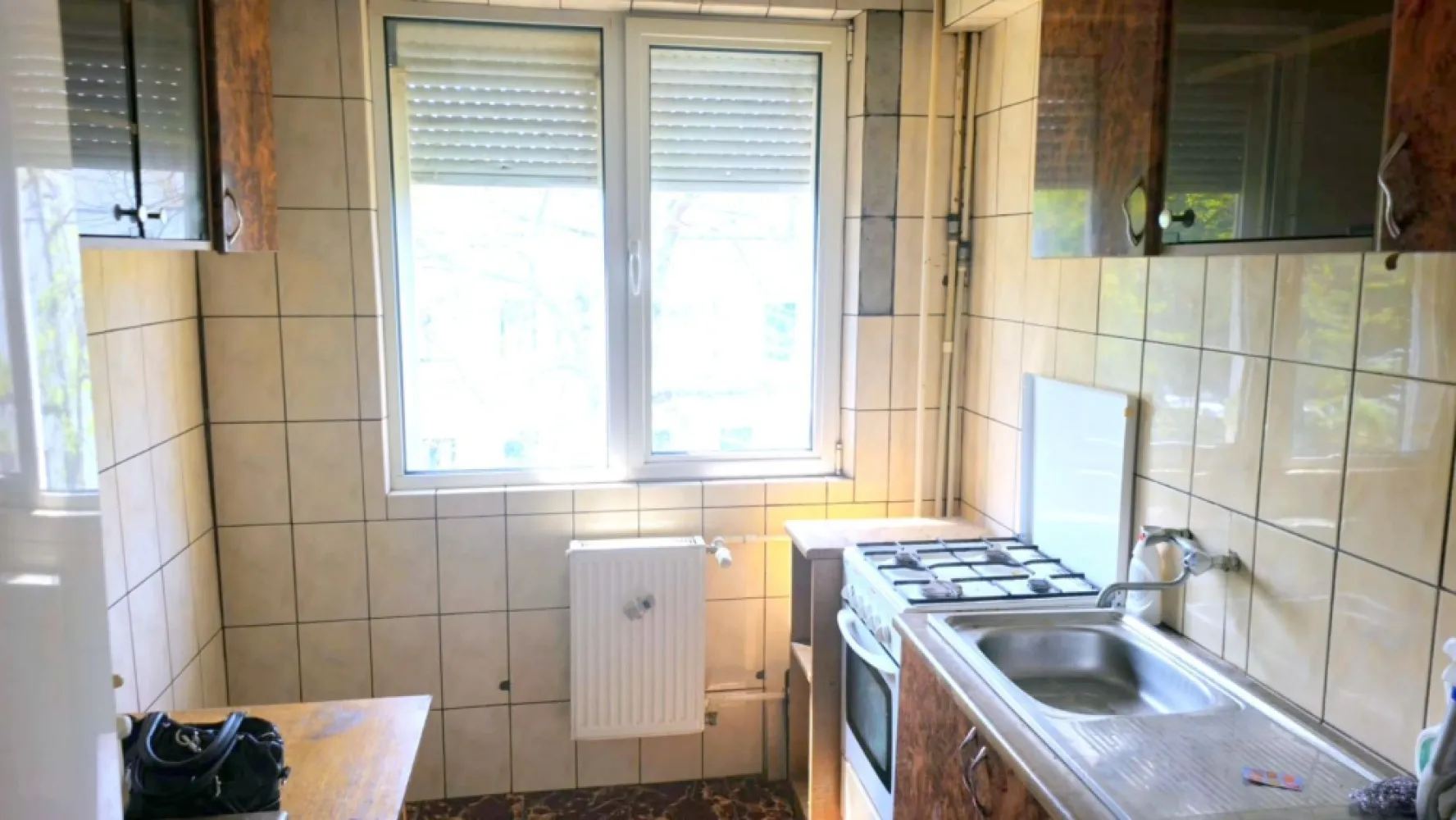 De vanzare apartament cu 3 camere Tiglina 1, 67.000 euro