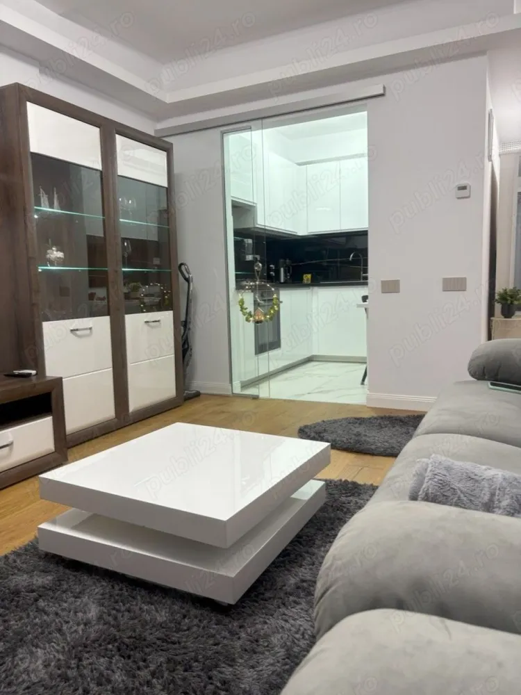 BRASADAS închiriază apt 2 cam 60mp 2024 Et 2/5 ULTRACENTRAL. - Agenția BRASADAS închiriază apartament 2 camere NOU, constructie 2024 in complex rezidential, cu suprafata utila de 60mp in zona ultracentrala, zona foarte linistita, mobilat de lux, 2 grupuri sanitare, terasa mare, incalzire in pardoseala, bucatarie dotata, plita gaz, cuptor electric, cuptor microunde, combina frigorifica, masina spalat cu uscator, multiple dotari. 
Apartamentul este in proxima apropiere a Palatului Parlamentului, ministere, Piata Unirii, cu acces imediat la zonele de interes si mijloacele de transport in comun.
www.brasadas.com.
