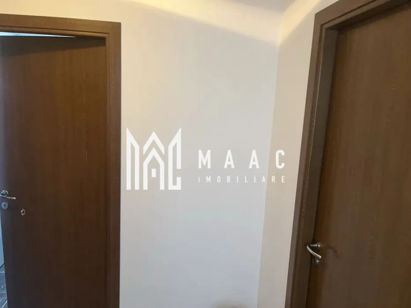 Apartament 3camere I Decomandat I Etaj Intermediar I Cedonia