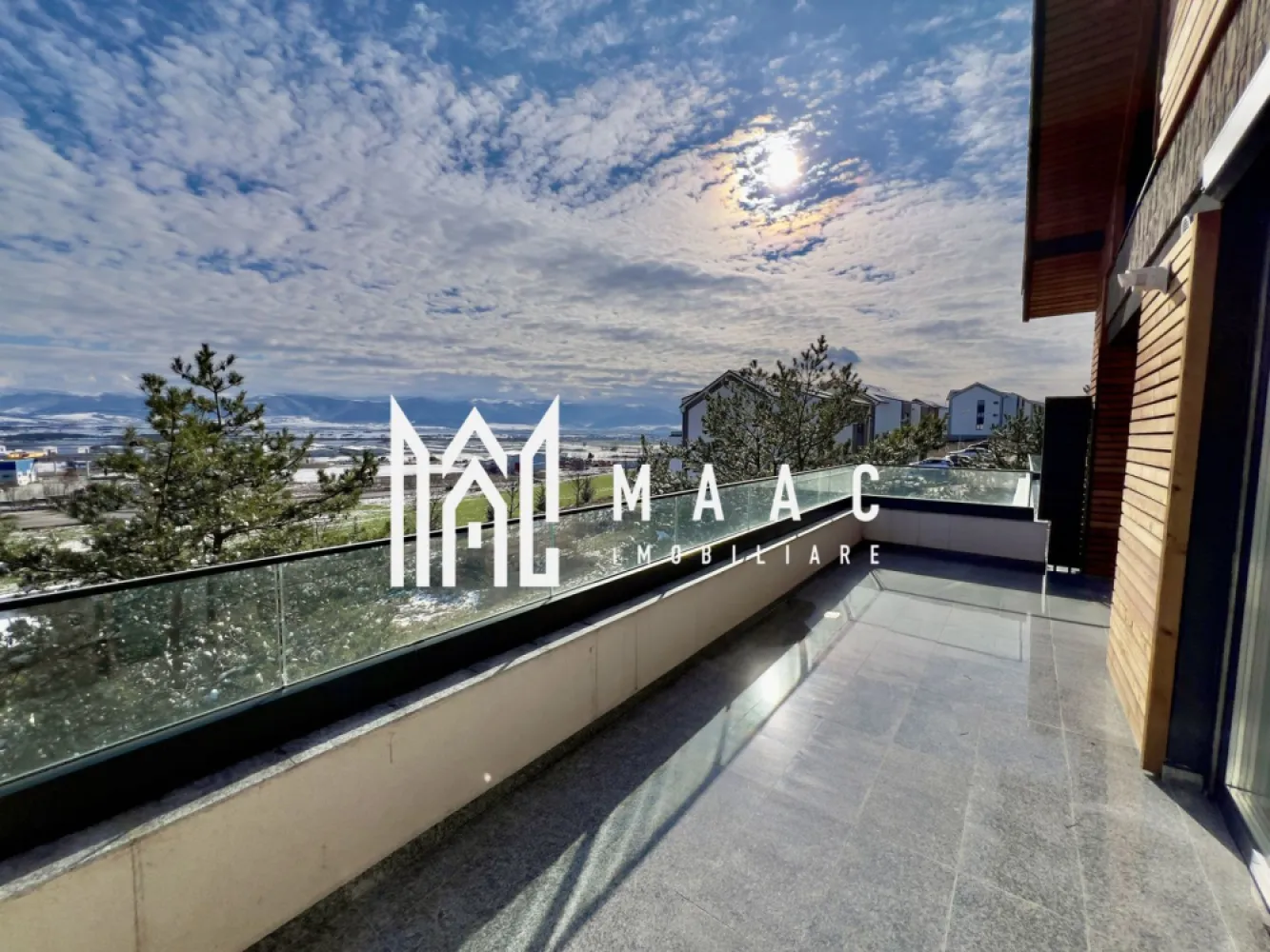 Apartament de lux 3 camere I 107 mp utili I 2 Bai