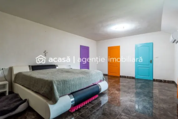 Casă modernă (2021) – Priveliște panoramică spre Lunca Mureșului