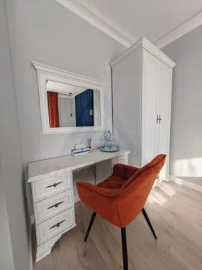 Pensiune sau locuinta individuala 220 mp utili teren 386 mp Turnisor