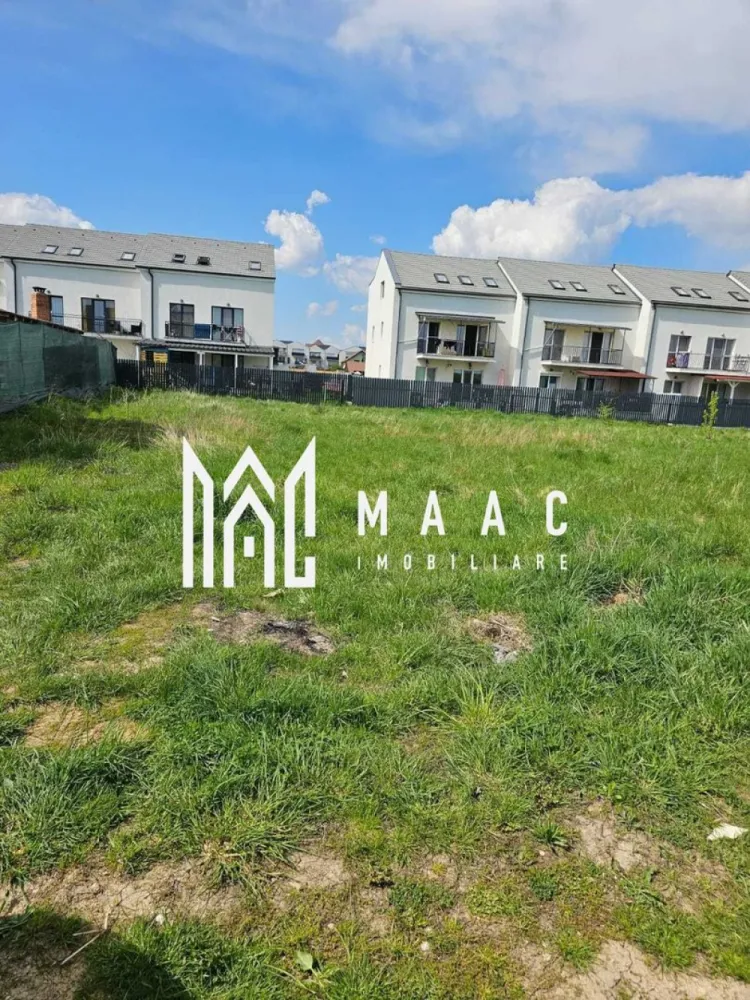 Teren | Intravilan | 544 Mp | Calea Cisnadiei - MAAC Imobiliare vă oferă spre vânzare un teren ideal pentru construcție: 📍 Locație excelentă – chiar înainte de sensul giratoriu de la fosta fabrică de lapte! ✨ Suprafață: 544 mp 📏 Deschidere: 16 ml 🏗️ Regim de înălțime: P+1+M (conform PUZ și certificat urbanism) 🔌 Utilități: ✅ Curent electric pe teren ✅ Apă, gaz și canalizare în zonă 🌆 Zonă în plină dezvoltare – ideală pentru casă sau investiție! 📞 Contactează-ne pentru detalii sau programare la vizionare specificand: ID CP2505026 🔑 MAAC Imobiliare – găsim locul perfect pentru tine! }}