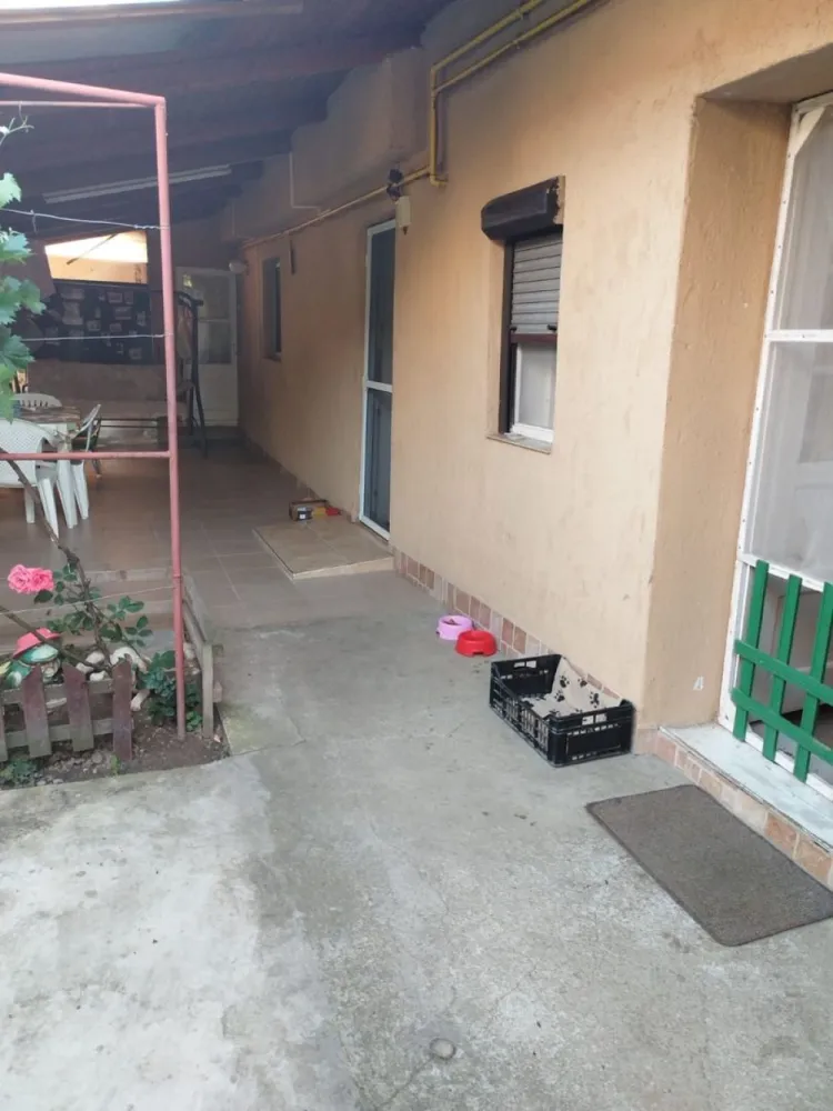 ageuropa.ro vinde casa in zona 14 Mai cu 3 cam. si teren aferent de 500mp. - Agenția EUROPA vinde casa individuala cu 3 camere si teren 500mp în zona 14 Mai.