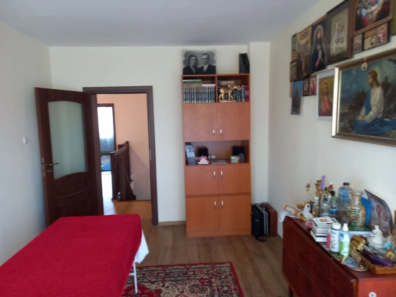 BRASADAS vinde casa in zona TITULESCU cu 5 camere si teren 350mp - Agenția imobiliara BRASADAS vinde casa individuala cu 5 camere și teren 3.5 ari în zona TITULESCU.