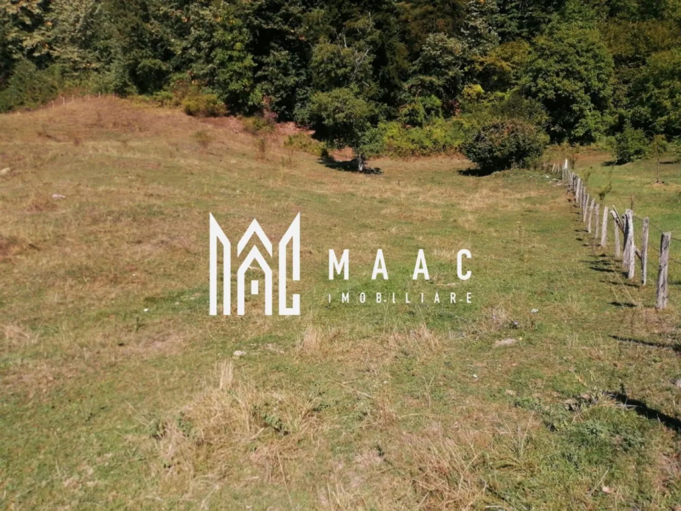 Teren Extravilan 20.000Mp I Stoenești -Vâlcea I Apă Curentă și Pădure - MAAC Imobiliare oferă spre vânzare un teren extravilan cu o suprafață de 20.000 mp, situat în comuna Stoenești, județul Vâlcea. Proprietatea se remarcă prin următoarele caracteristici:

Partea de vest a terenului se învecinează cu apă curgătoare de munte cu debit mare.

La nord, terenul este mărginit de pădure.

Estul și sudul sunt delimitate de un gard de sârmă.

Pentru mai multe detalii precizati telefonic ca ati vazut anuntul ID: CP2739494