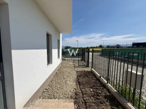 Viața la casă, liniște și munți la orizont – Duplexuri noi în Mohu