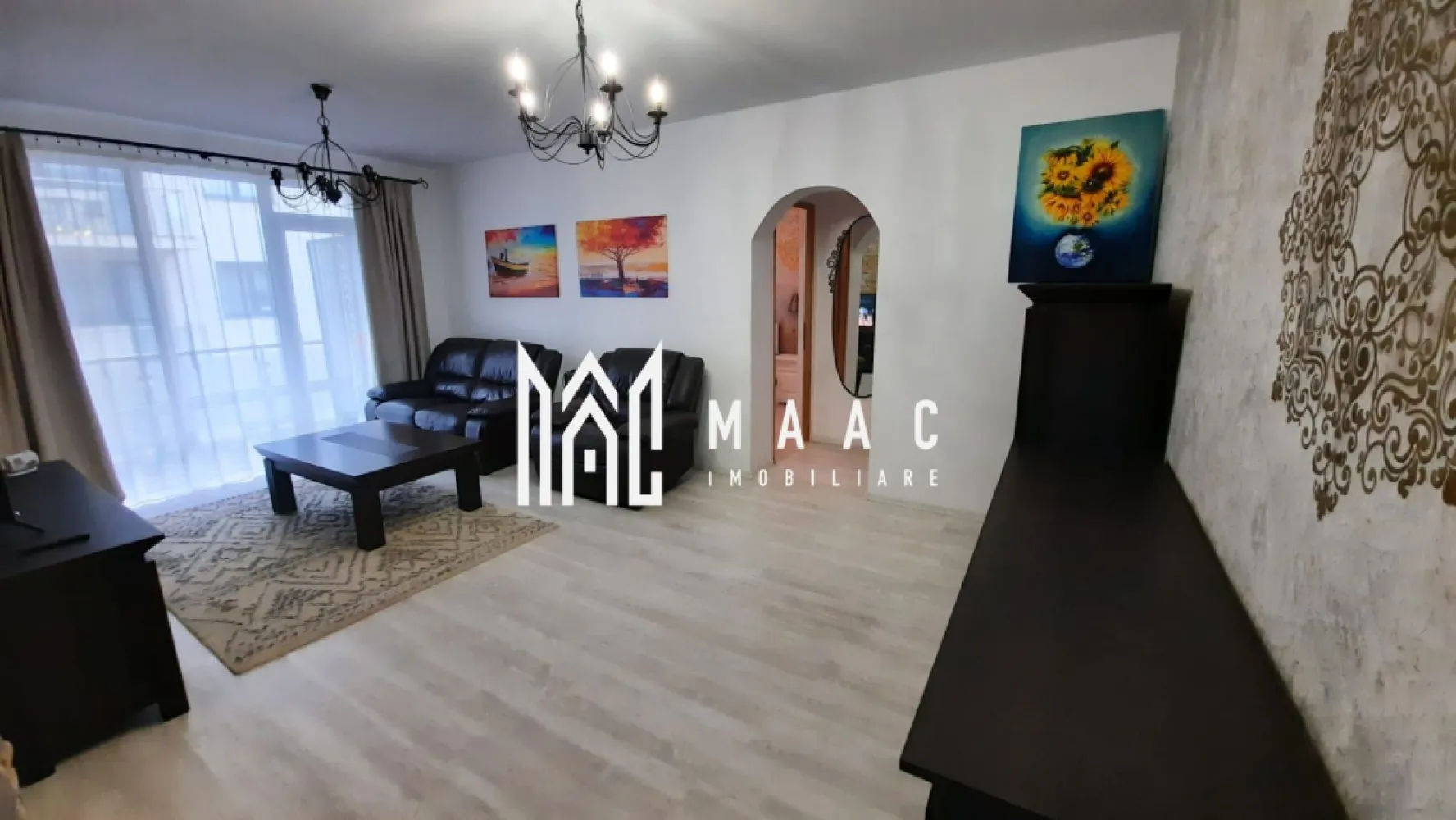 Închiriere — Apartament modern 2 camere | Zona Arhitecților - MAAC Imobiliare vă propune spre închiriere un apartament modern și elegant, situat în zona Arhitecților, ideal pentru o locuință confortabilă și practică.

 Detalii apartament:
Suprafață utilă: 52 mp + balcon
Etaj 1, acces facil
Compartimentare: 
Hol Bucătărie Living Dormitor Baie 

 Dotări și finisaje:
Utilat si mobilat complet
Mobilier de calitate, realizat în mare parte la comandă
Centrala proprie
Cuptor electric, plită electrică, hotă 
Combină frigorifică, mașină de spălat rufe
Dulap pe hol și balcon
Balcon spațios, ideal pentru relaxare
Loc de parcare privat

 Locație:
Zona Arhitecților – aproape de grădiniță, școli, piață agroalimentară, supermarketuri (Kaufland, Profi Market, Mandra, Simpa), farmacii, stații de autobuz și taxi.

 Apartamentul este liber și disponibil imediat.

📞Contactează-ne pentru mai multe detalii sau pentru a programa o vizionare, menționați CP2693674!