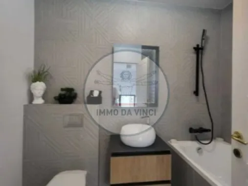 Casa cu PISCINA 248 mp utili + 580 mp teren si 2 garaje - Cart. Iris